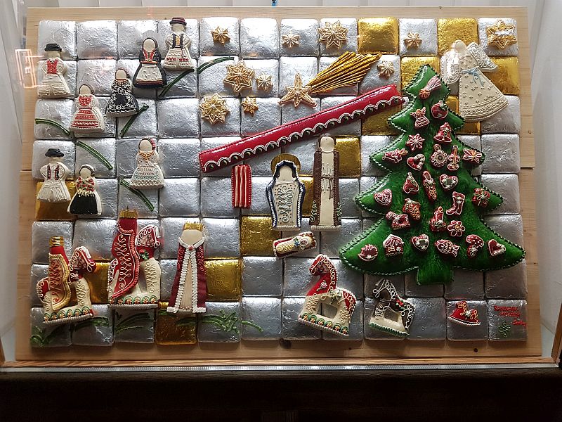 Hrvatske licitarske jaslice - medičarski obrt Blažeković, Osijek (do 12.01.)